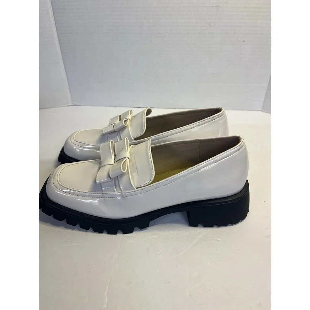 C. Paravano Shoes Size 40 9-9.5 White Lug Slip On Bow Chunky Black Sole Unworn